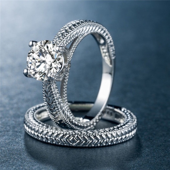 Jewelry - Luxury 925 Silver Ring Round Cut White Sapphire